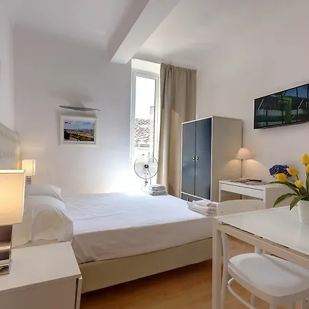 Apartment Residenza Castellani Florence